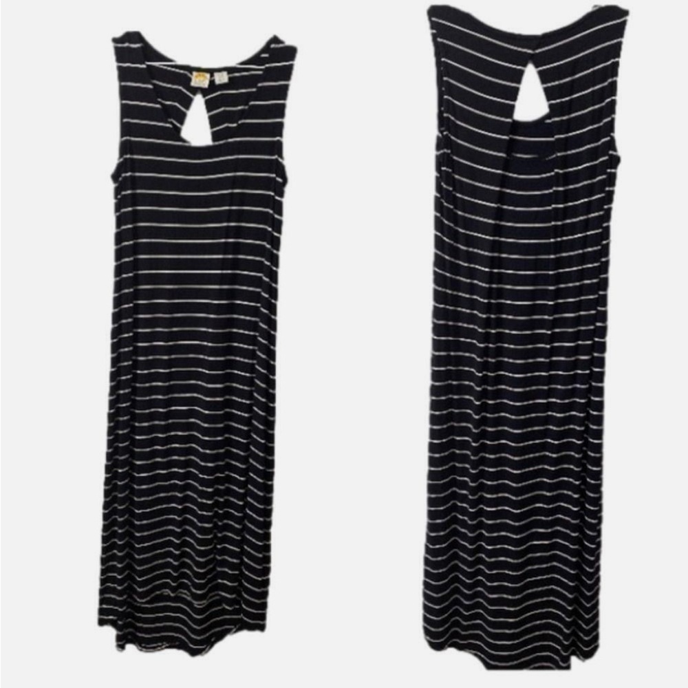 EUC C&C Striped Maxi Dress Black and White Size Medium